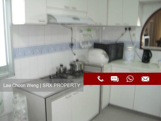 Blk 246 Pasir Ris Street 21 (Pasir Ris), HDB Executive #185990152
